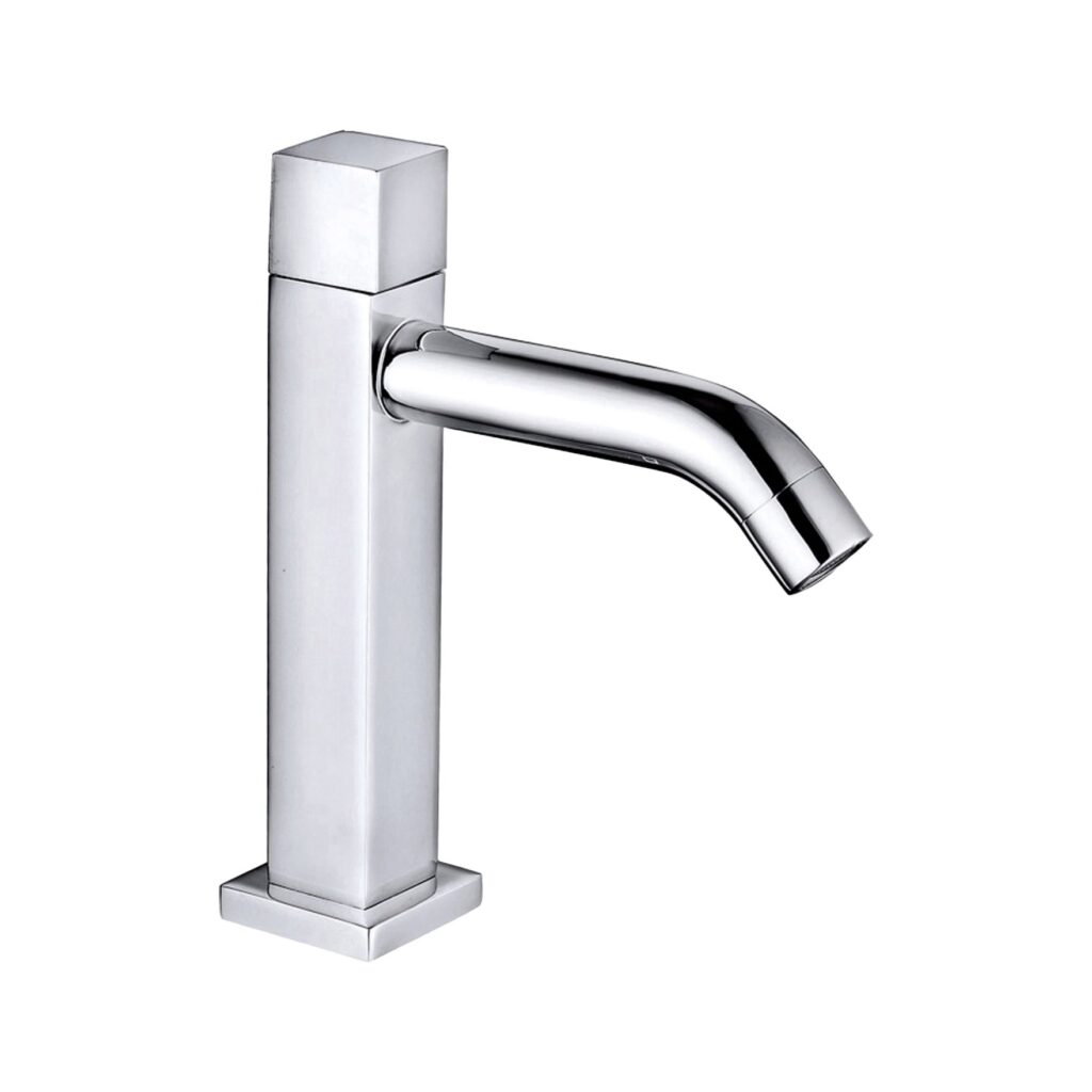 Robinet d'eau froide – carré – chrome