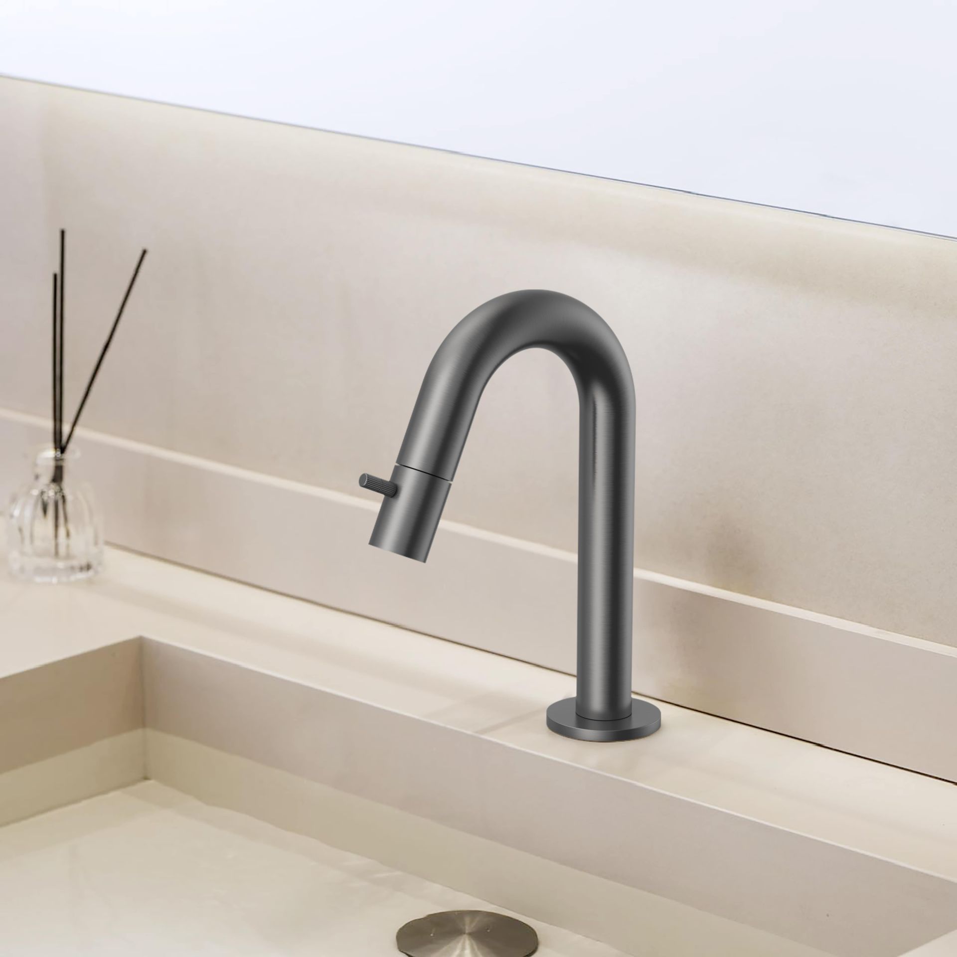 Robinet d'eau froide Stria – bec courbé – sans bonde – gunmetal (PVD)