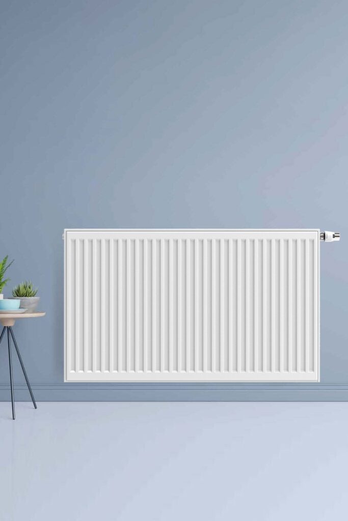 Radiateur panneau T33 Belrad – 400 × 1400 mm – 2 395 W – 6 raccordements – blanc